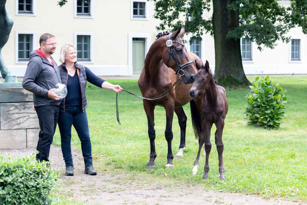 Hendrikje und Thomas mit Gräfin Cosel und ihrem Sohn Grafenhain